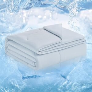 Cozy Bliss Cooling Blanket That Keeps You Cool All Night