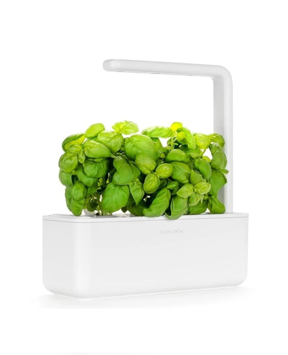 Click and Grow Smart Garden 3 with Nutrient Control